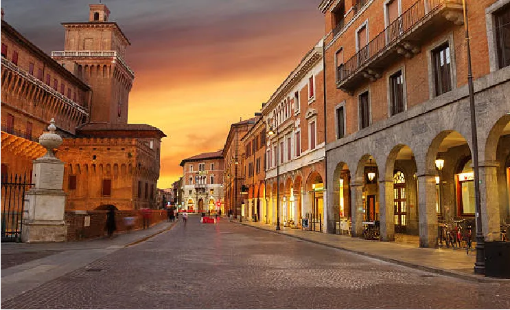 Video time lapse professionale di un cantiere a Ferrara
